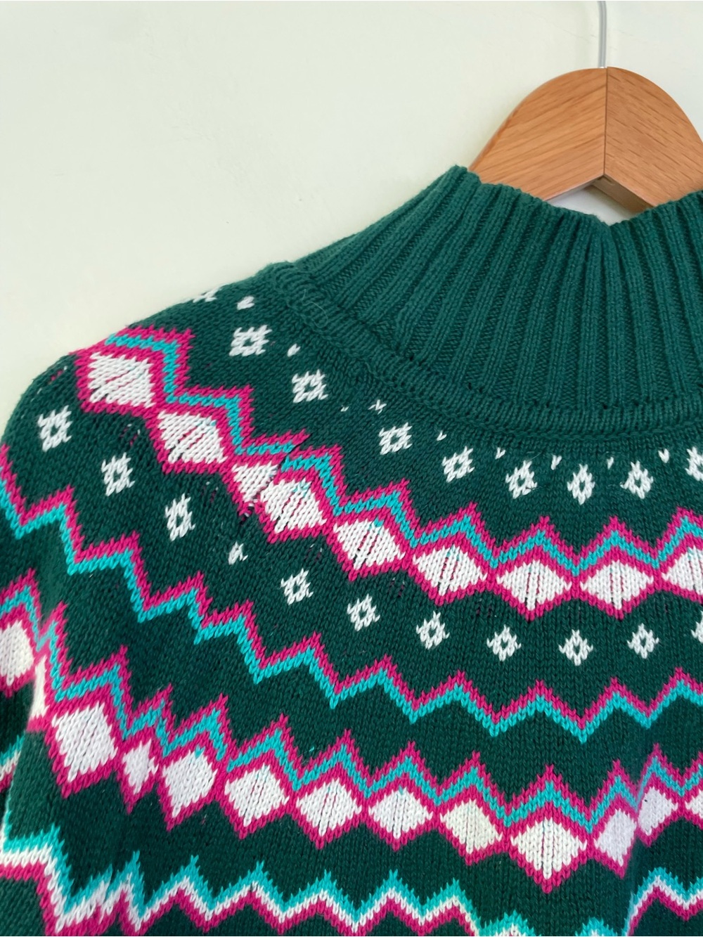 J. Crew Fair Isle Mock Neck Long Sleeve Sweater M Medium Green Pink Cotton - Picture 7 of 9